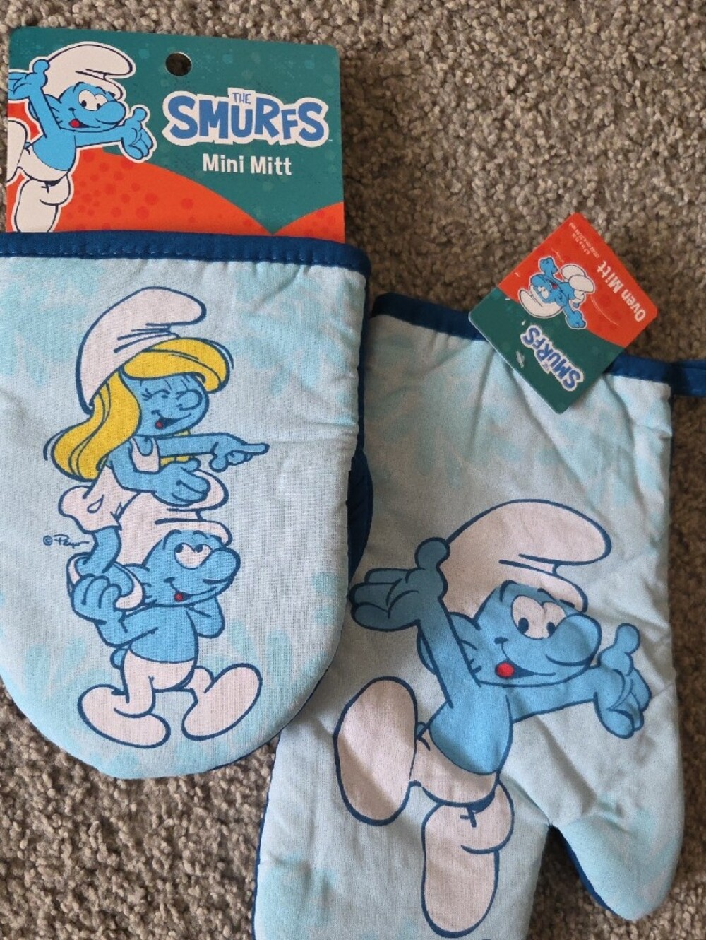Smurfs With Smurfette Oven Mitts 2 Piece Bundle Set - Blue, Peyo NWT